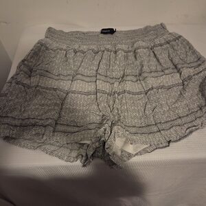Torrid Black and White Patterned Women Shorts